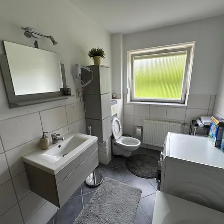 Stilvolle 2-zimmer-anliegerwohnung In * Tuttlingen